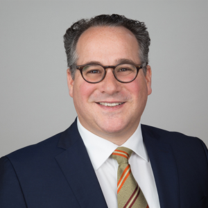 Dr. Leo Lipis